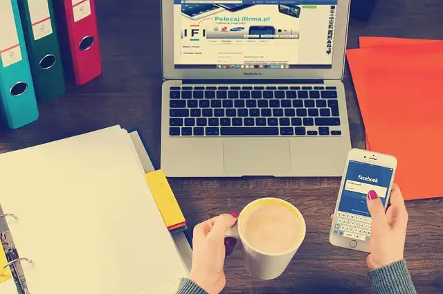 Social Media Trends: Authors Shift to TikTok & Instagram